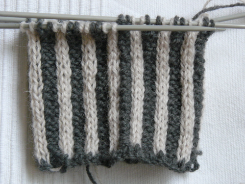 Handschuhe01-angestrickt-detail